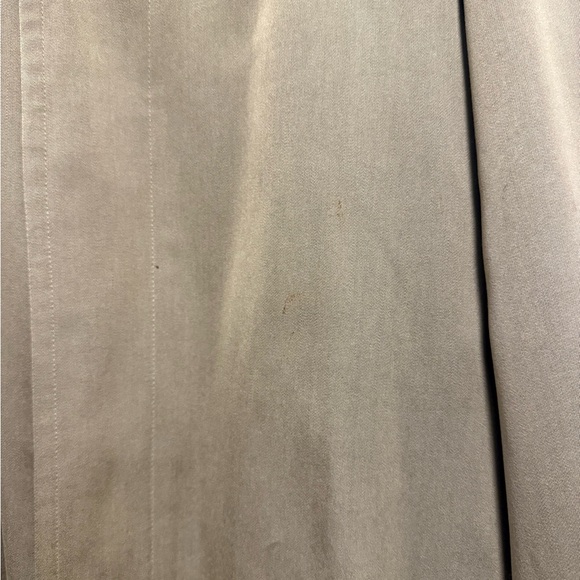 Men's Burberry Tan Trench Coat in Wool - Picture 9 of 9